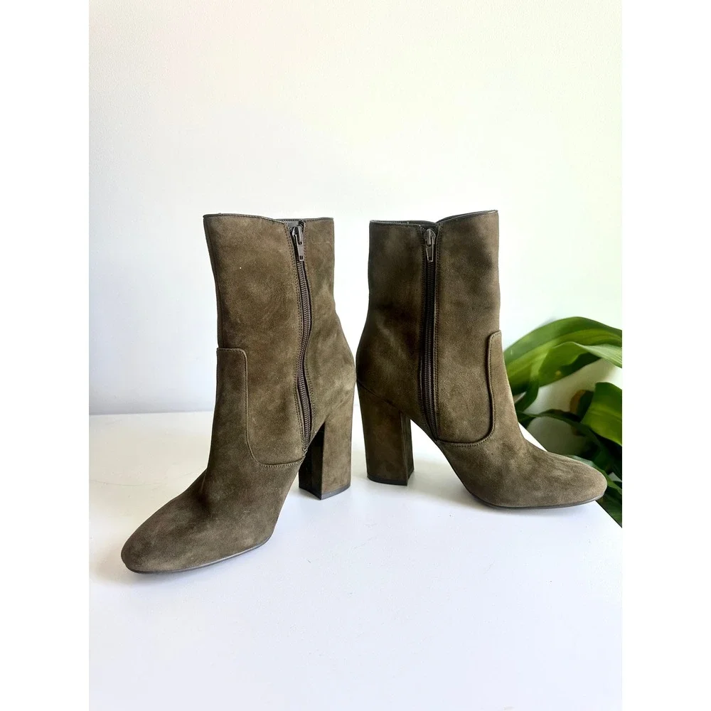 Guess Womens Olive Green Suede Ankle Boots Gold Button Block Heel Military Style